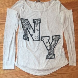 NY Long Sleeve Crewneck Shirt